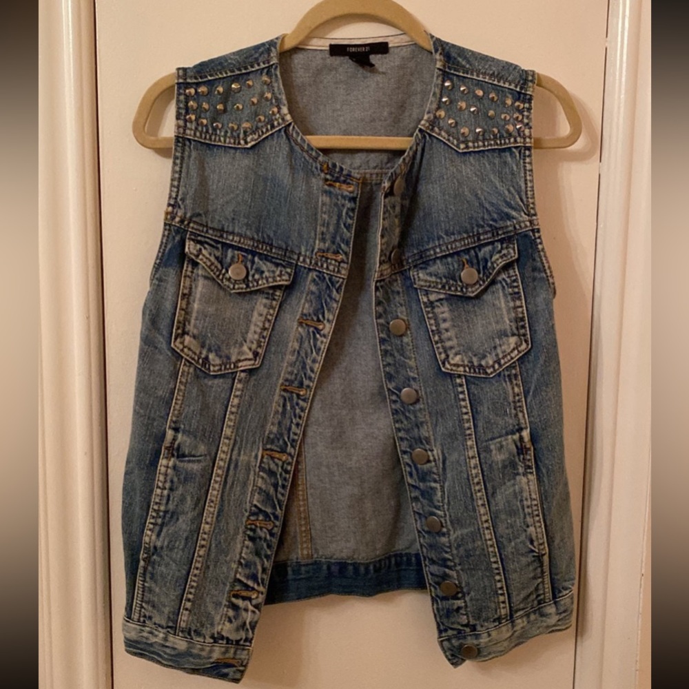 Forever 21 Denim Vest XS